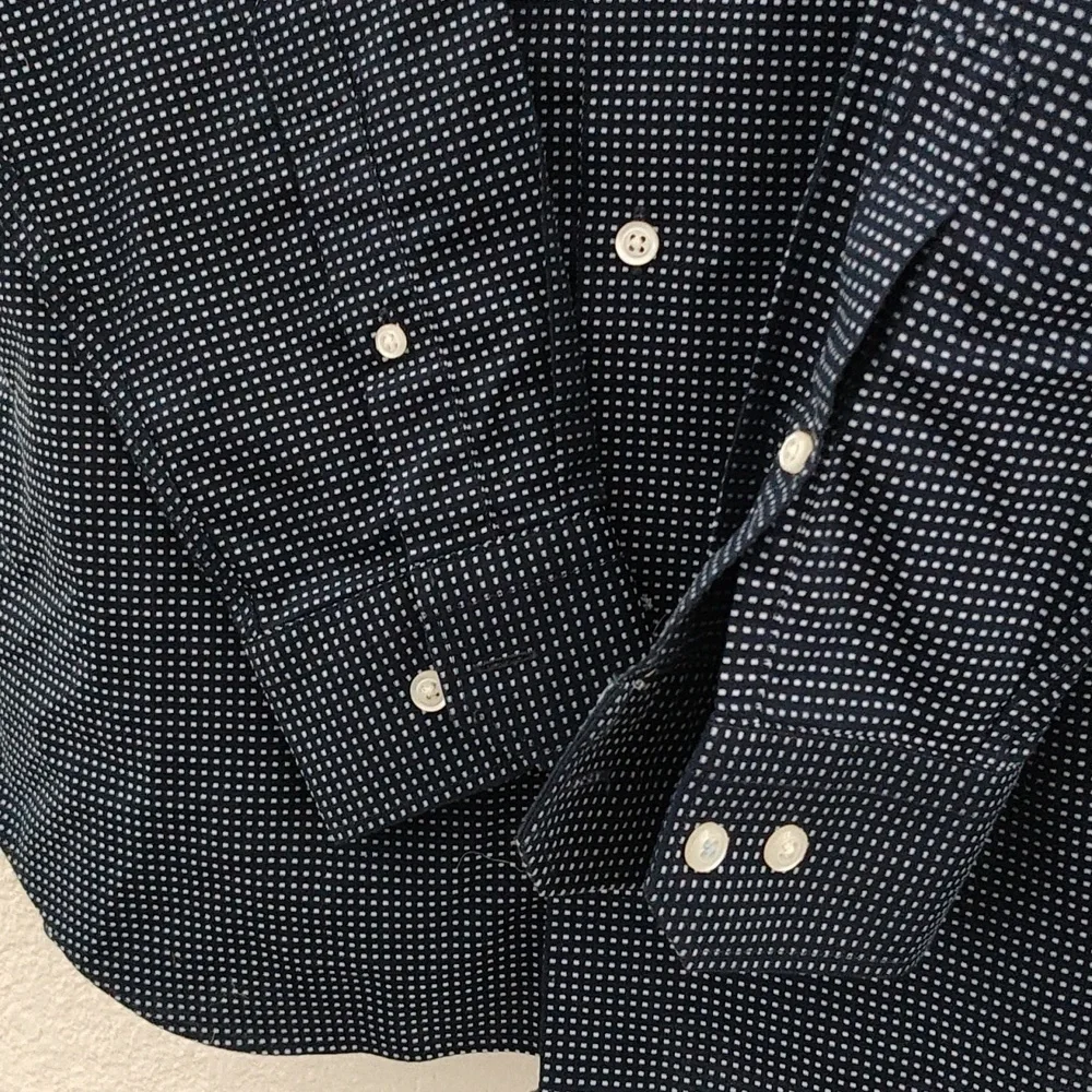 New Banana Republic Classic Blue Shirt Size M